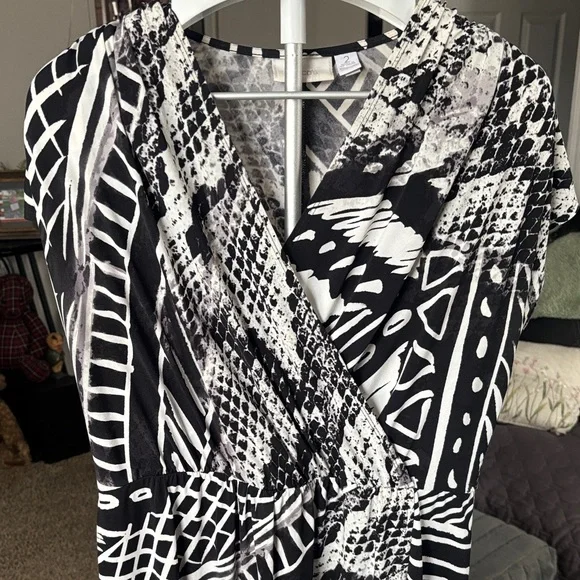 Chico's Black and White Geometric Midi Dress - Picture 2 of 6